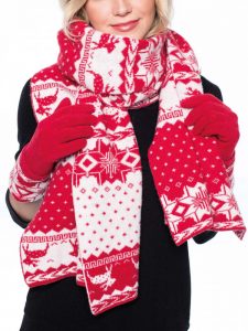 Szaliki damskie we wzory